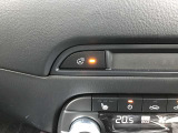 ステアイングヒーターも付いてます