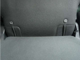 ◆ISOFIX◆シートベルトいらずでチャイルドシートと固定金具を連結するだけでガッチリ固定できます。