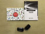車両取扱説明書・ナビゲーション説明書・整備点検記録簿が揃っております。