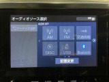 トヨタ純正9インチディスプレイオーディオ装備。