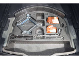 トヨタ認定中古車保証付!(1年間、距離無制限 HV車はHV保証付) 別途延長保証もご用意しております♪ ぜひ現車を確認にご来店ください