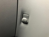 納車後もお客様の快適なカーライフをしっかりサポートさせていただきます!滋賀県内に13か所ある滋賀ダイハツの店舗にはサービス工場が併設されておりますので、アフターフォローも安心です!