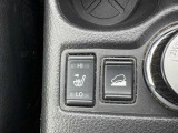 4WD/純正フルセグナビ/シートヒーター/バックカメラ/フルフラットシート/スマートキー/エマージェンシーブレーキ/冬タイヤ/夏タイヤ/オートライト/ETC/純正ホイール/スペアキー/取扱説明書