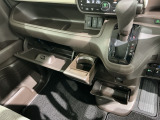 豊富に在庫を取り揃えています。 軽自動車からミニバン、セダン、SUV、話題のハイブリッド車などなど続々入荷中です!