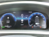 ■スピードメーター■走行距離、燃料消費量、平均速度、現在の燃料消費率など、色々表示するオンボードコンピュータ。