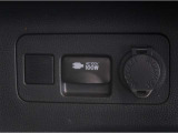 非常時やキャンプ等に役立つAC100Vコンセント付きです。