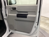 開口部が広いため、荷物を抱えた状態での乗り入れも楽に行えます。
