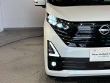 【LEDヘッドライト】少ない消費電力で明るい光量を実現します♪