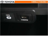 HDMI端子対応のデジタル機器をつないで、映像や音楽を車内でも再生することができます。