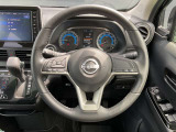 周囲が広く見わたせて運転しやすく室内も広々★