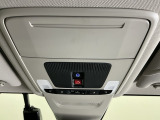 ホンダコネクトは事故や急病、あおり運転などのトラブル時に、ボタンひとつでオペレーターと通話でき、警察や消防への連携を迅速に行います。