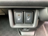 日常に便利な機能のスイッチがいろいろ! 各機能のスイッチが運転席付近に集約!  (^^♪