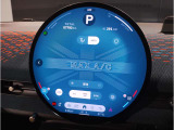 【オートエアコン】左右独立式オートエアコンを装備しています。暑がり寒がりでエアコン設定を争う必要は御座いません。
