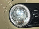【LEDヘッドランプ】明るいライトが夜間の安全運転をサポートします。消費電力も少なく長寿命です。