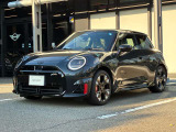 ご納車後も最寄りのMINI正規ディーラーにてアフターサービスが可能です。お問合せ・詳細はMINI NEXT 三宮店  お問い合わせ:078-803-3298 までお気軽にお問合せ下さいませ。