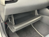 グローブボックスです。