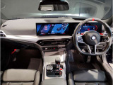 ☆センターパネルを運転席側に僅かに傾けたBMW独特のインパネ☆【駆け抜ける歓び】はここからもスタートしております☆
