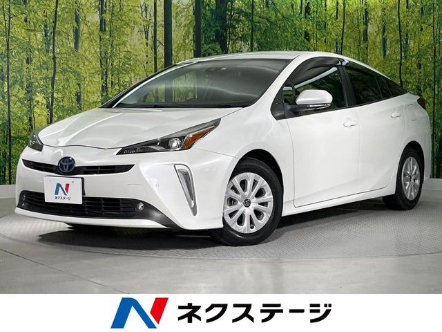 トヨタ プリウス 