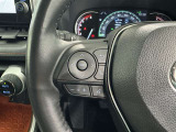 ステアリングスイッチ装備!運転しながら手元でオーディオの操作などができます。