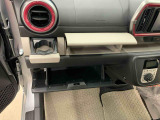 認定中古車はご購入から1年間・距離無制限の保証付き!(年式により6ケ月・距離無制限となります)
