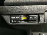【ETC車載器】もはや必須アイテムのETCを搭載!高速道路のご利用時にとても便利!わずらわしい料金所での現金支払いが不要となりスムーズに通過できます♪
