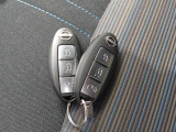 『インテリジェントキ-』機械的な鍵を使用せずに車両のドアの施錠/解錠、エンジン始動が可能なシステムです!