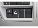 機能性溢れる運転席まわり。使いやすいスイッチ類の配置で運転中のストレスを軽減し楽しくドライブできますよ。