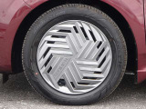 【タイヤ】【純正16インチホイール】《185/60R16》
