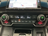フロント両席にはシートヒーターが付いています!寒い日に便利な装備ですね。