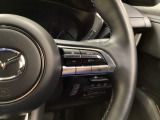 MRCC(マツダレーダークルーズコントロール)は先行車との車間を維持しながら追従走行を行い、長距離でのドライバー負担を軽減させてくれます。