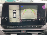 アラウンドビューモニターで駐車や幅寄せも安心ラクラクです。