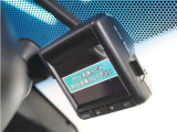 ◆ドライブレコーダー◆映像・音声などを記録する自動車用の装置です。 もしもの事故の際の記録はもちろん、旅行の際の思い出としてドライブの映像を楽しむことができます。