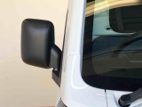 中古車販売に関する正しい知識をお持ちのお客様の信頼を得られるように努力しております。