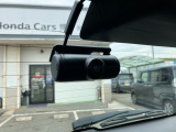 今、必需品のドライブレコーダー(フロント・リア・車内)がついています!