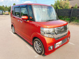 お客様のご予算帯に合わせたお車を常時100台以上取り揃えています!当社のスタッフがお客様のお車選びをしっかりサポートしご提案させていただきます!