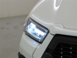 消費電力が少なく長寿命のLEDヘッドランプを装備しております。