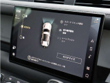 先進の運転支援システムを搭載。走行中の周囲の状況を検知し、ドライバーの安全運転をサポートします。日常の移動からロングドライブまで、安心感を高めてくれる装備です。
