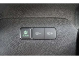 燃費を意識した走りをサポート♪ECONモードをONにすることで、エンジンやエアコンを燃費重視に制御。日常のドライブにも嬉しい便利な機能です!