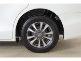 純正15AW!タイヤサイズは195/65R15になります♪
