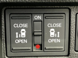 両側電動スライドドア装備!運転席からでもボタン一つで開閉可能です♪