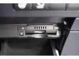 広がる運転支援サービスETC2.0搭載。全国の高速道路に設置されたITSスポットと双方向通信を図り、広域な道路交通情報や安全運転をサポートする情報を得て、音声やナビ画面上にタイムリーにお知らせします。