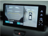 ◆マルチビューカメラシステム◆運転席から見づらい前後左右を、ナビ画面の映像で確認。見通しの悪い交差点や狭い道でのすれ違い、駐車などをサポートします。