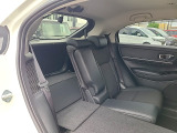 【シートアレンジ】荷物や乗車人数に合わせてシートを調整でき、幅広いシーンに対応できます。