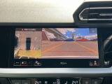 フロントビューカメラ&コーナーセンサー前後装備 MMIナビゲーション搭載 地図データ最新版にアップデート後ご納車させていただきますのでご安心くださいませ。