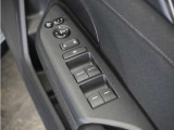 ◆パワーウィンドウスイッチ◆運転席から全席の窓の開閉操作を行うことが出来いつでも換気ができます!