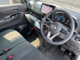 広々とした視界を体感できます。運転が楽しくなりますね。