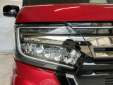【LEDヘッドライト】ディスチャージヘッドライト(HID)と同等の明るさで、夜道や雨天走行が明るく視界良好!! フォグライトも装備で、安心感さらにUPです♪安心ドライブを楽しんで下さい♪
