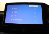 Bluetoothオーディオ対応しています。スマートフォンなどをカーオーディオへ無線で接続し、お気に入りの音楽を再生可能。
