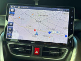純正10インチナビ付です!