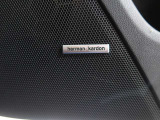 スピーカーシステムはハーマンカードンを採用しています!音の広がりをご体感ください!